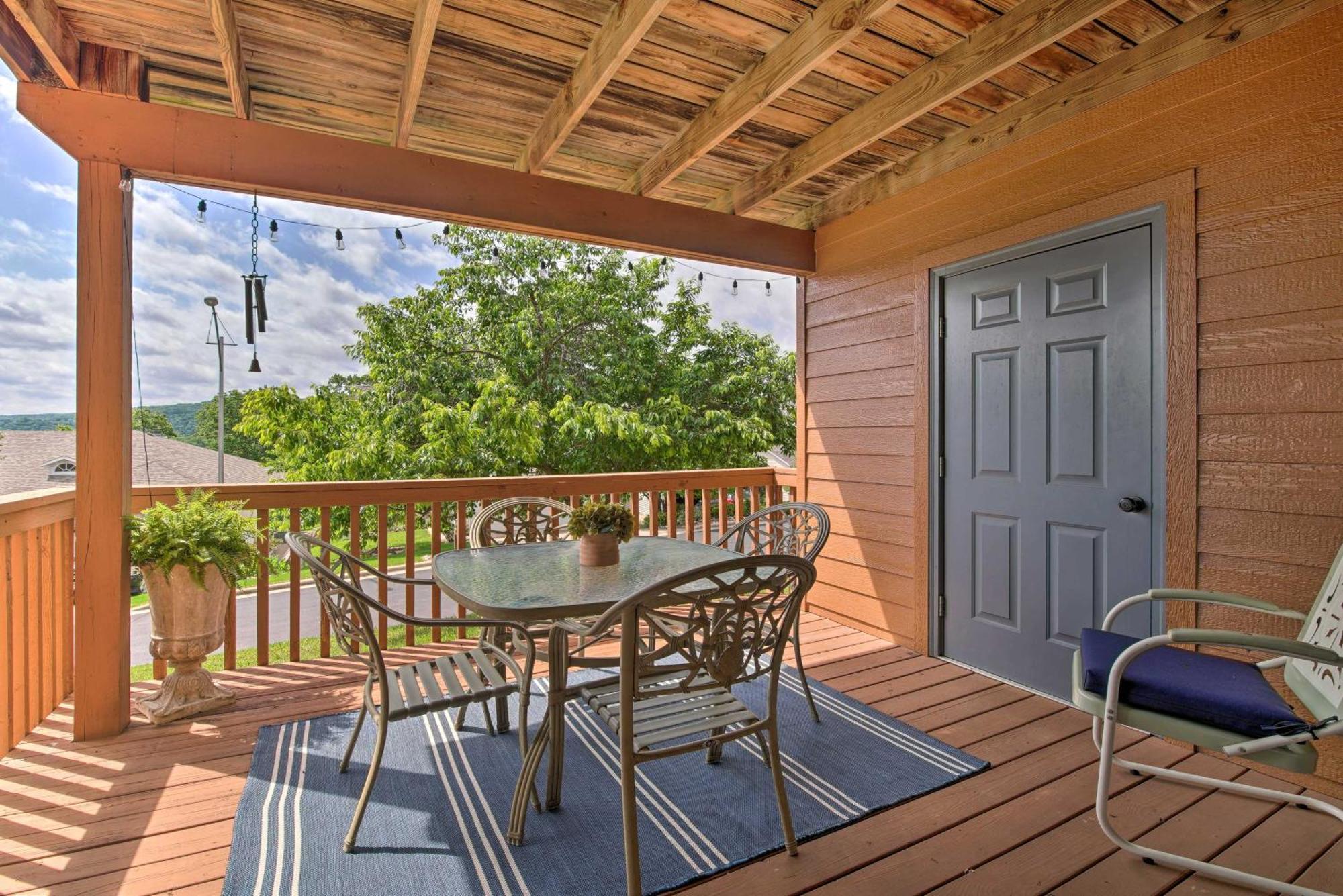 Branson Getaway With Balcony And Resort Amenities! Exterior photo
